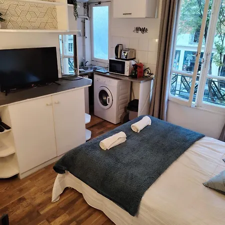 Apartment Paris Authentique -'ღ *