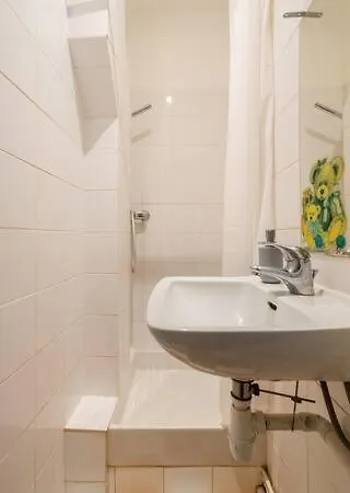 Paris Authentique -'ღ Apartment