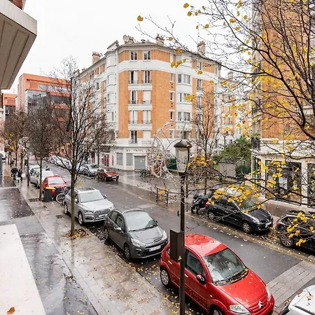 Paris Authentique -'ღ