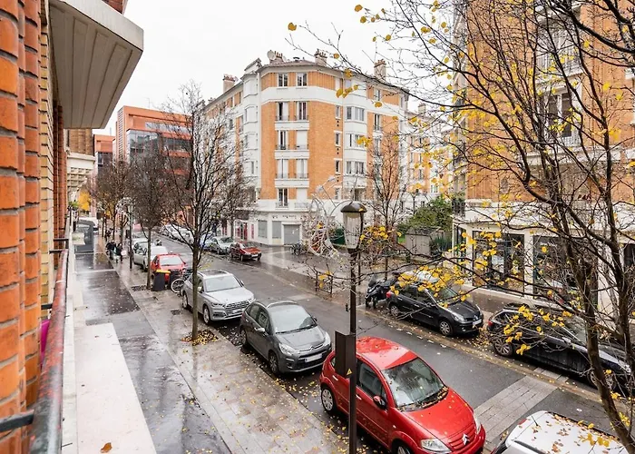 Paris Authentique -'ღ